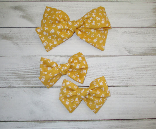 Yellow Floral Hairbow